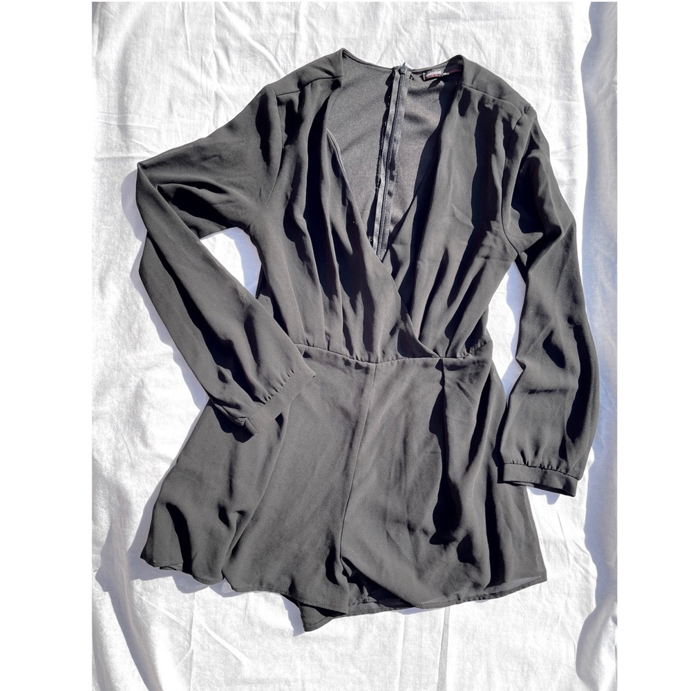 Elegant Black Long Sleeve Romper